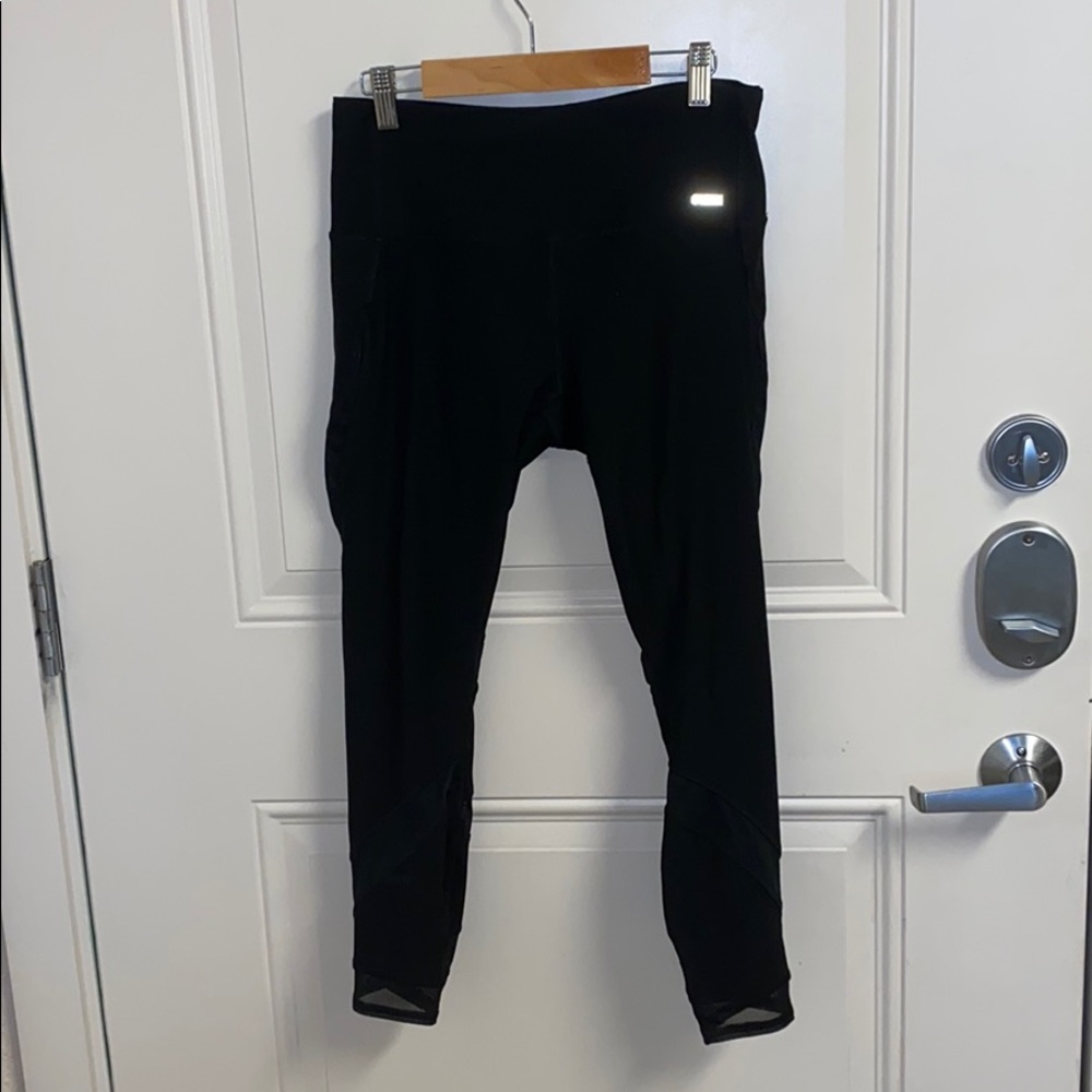 Black leggings